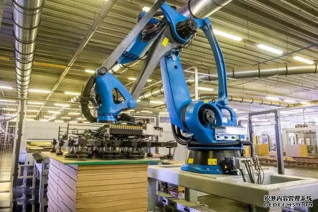 家具工厂哪些岗位会被机器人取代？